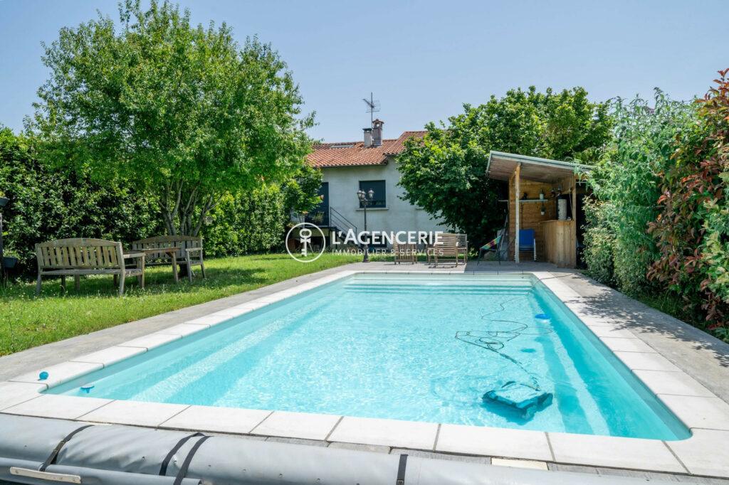 Maladrerie – Maison avec jardin et piscine