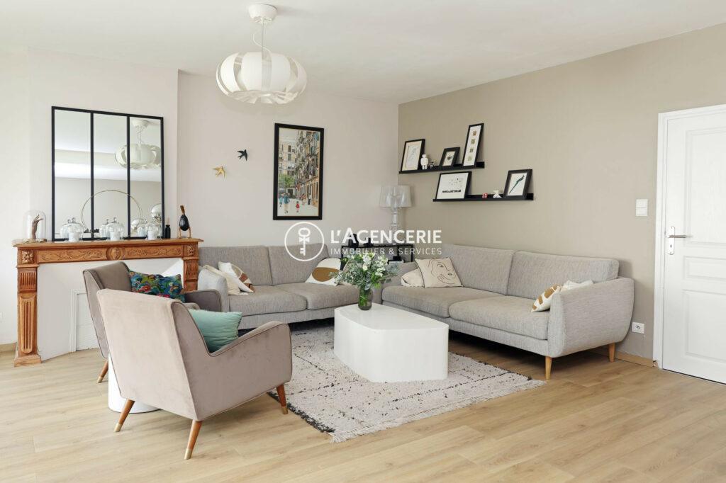 Maison de ville rénovée